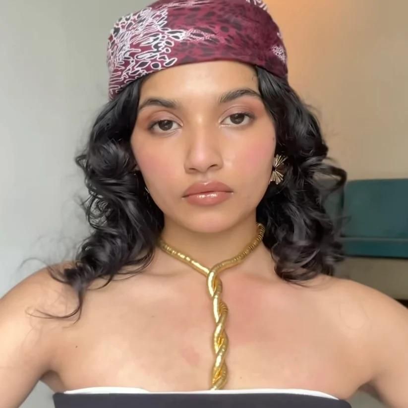 Multi Styling Bendable Necklace for Women – Flexible Gold Plated Statement Jewellery