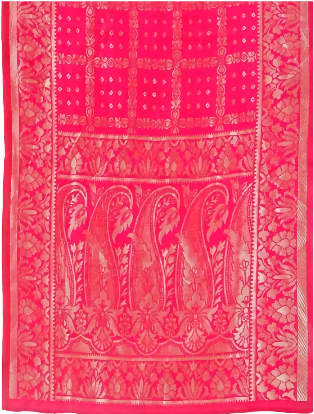 Checked art silk dupatta paired with Banarasi jacquard lehenga choli