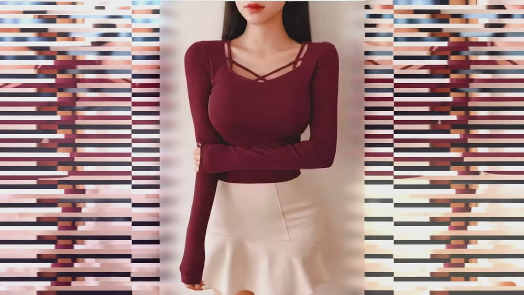 Women square neck cotton blend crop top long sleeve product video